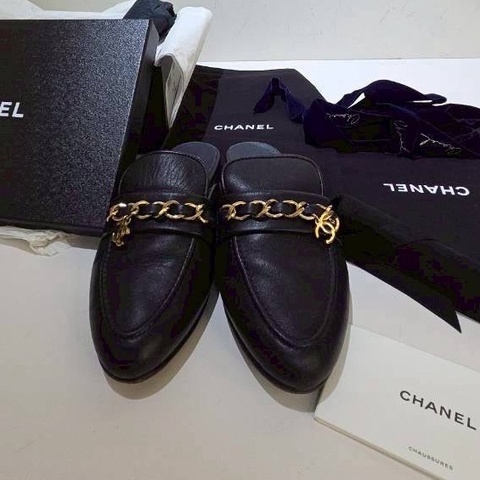 CHANEL｜markdown穆勒拖鞋