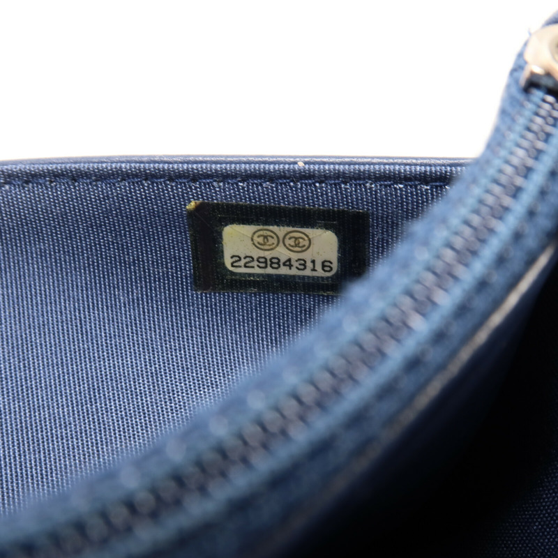 CHANEL 牛皮皮革/Strass Boy Wallet On Chain鏈帶肩背袋-6