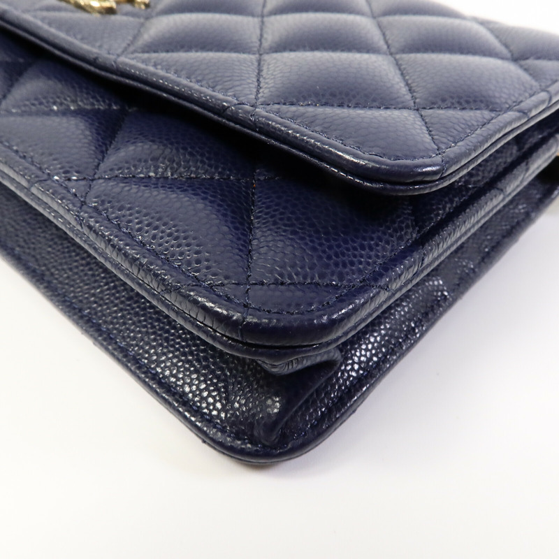 CHANEL 牛皮皮革WOC Wallet On Chain鏈帶肩背袋-11