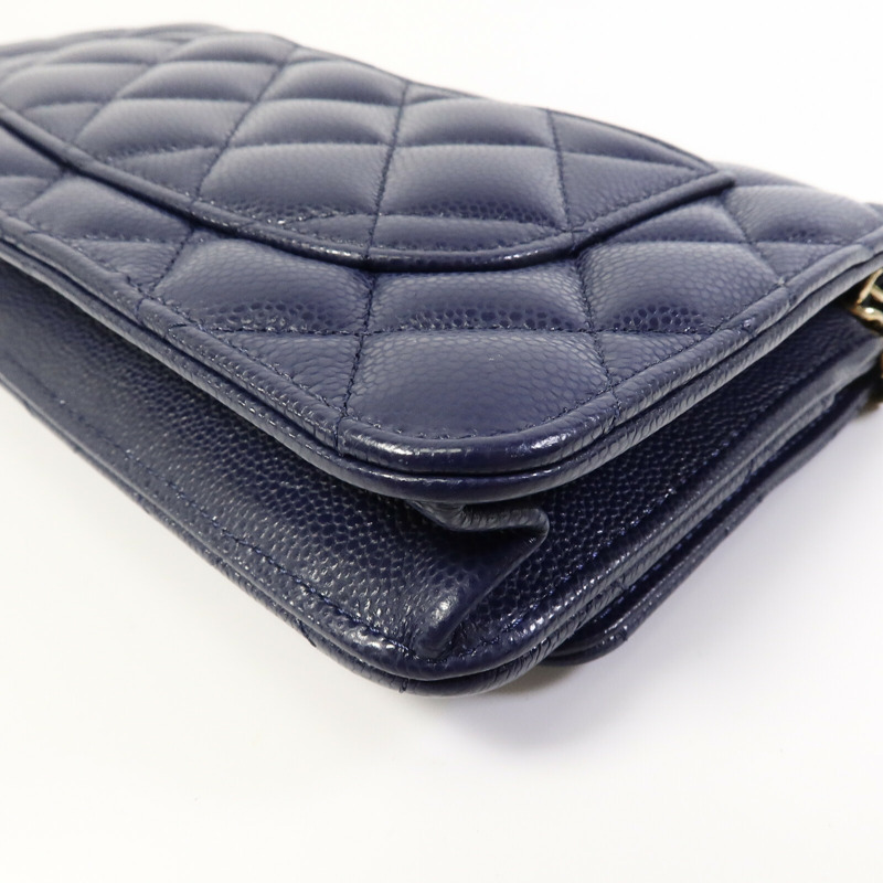 CHANEL 牛皮皮革WOC Wallet On Chain鏈帶肩背袋-13