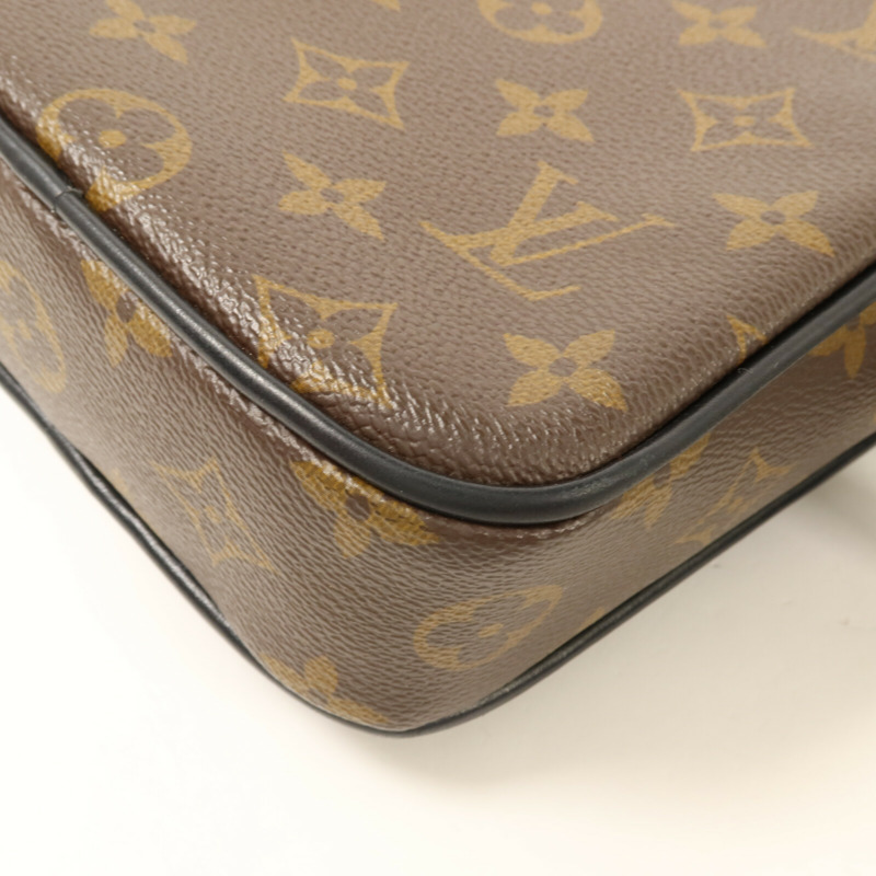 LOUIS VUITTON Monogram Macassar Christopher Wearable Wallet肩背袋-11