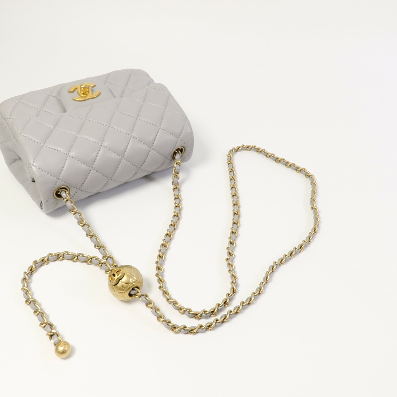 CHANEL 羊皮皮革Classic 17 Goldball鏈帶肩背袋-9