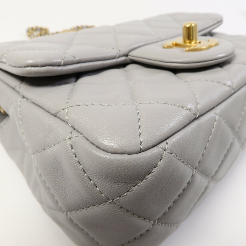 CHANEL 羊皮皮革Classic 17 Goldball鏈帶肩背袋-11