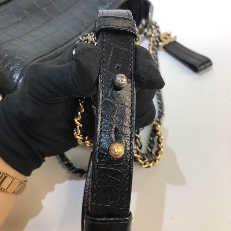 CHANEL｜鱷魚紋壓紋 流浪包-4