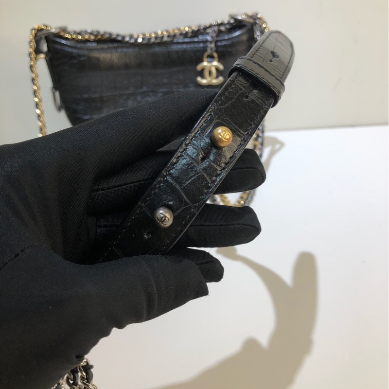 CHANEL｜鱷魚紋壓紋 流浪包-5