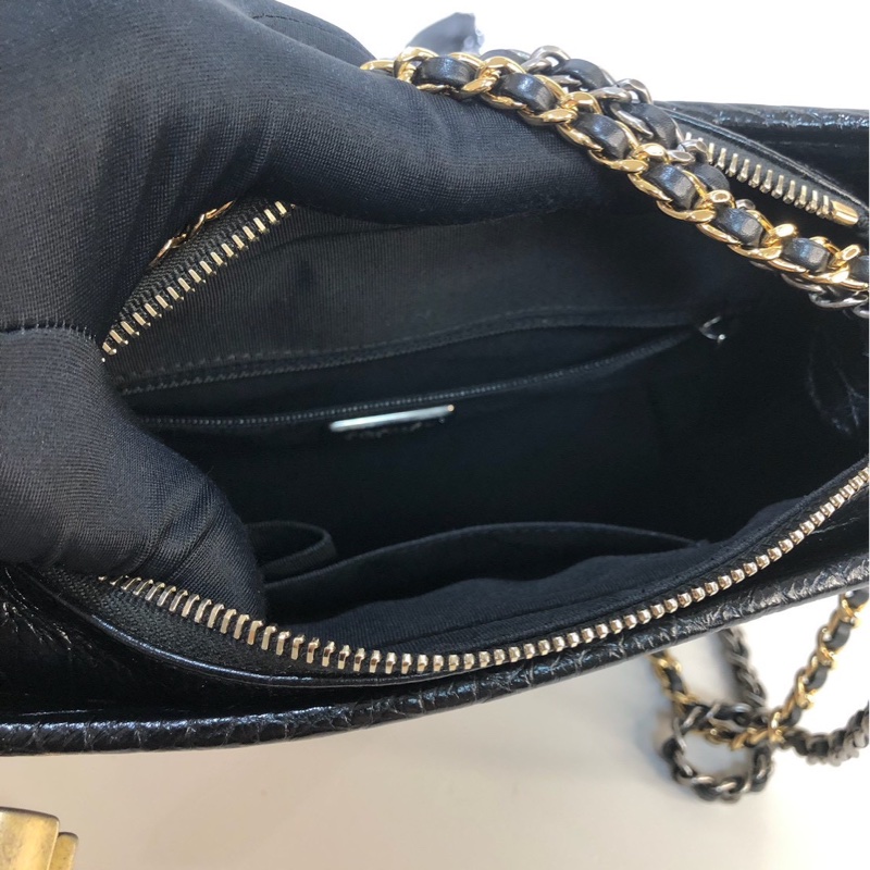 CHANEL｜鱷魚紋壓紋 流浪包-9