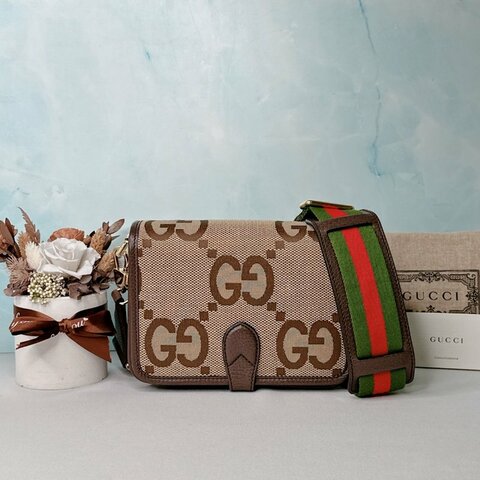 GUCCI Jumbo GG風琴包