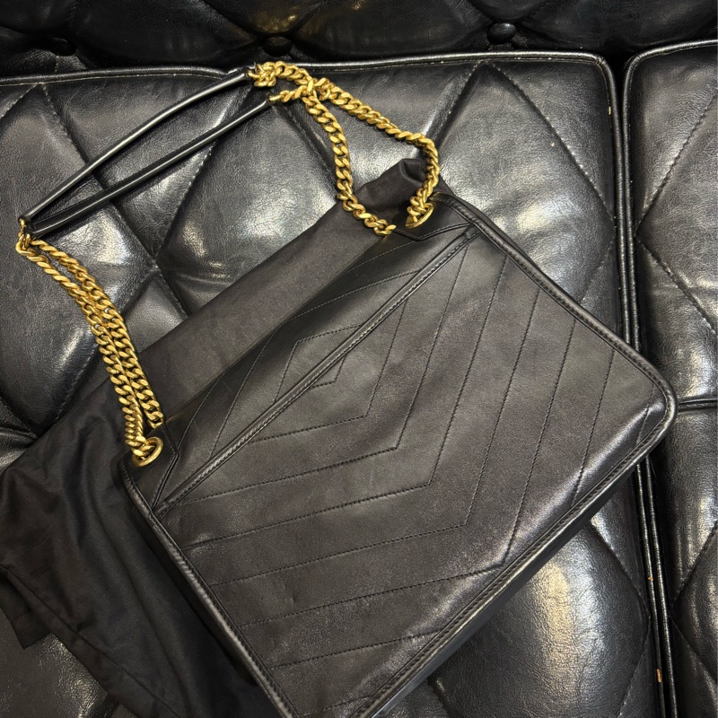 YSL niki 小羊皮 中號 黑金鏈 D扣 櫃上展示品出清-2
