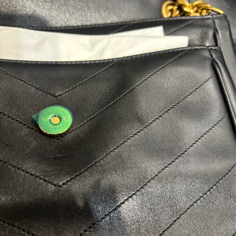YSL niki 小羊皮 中號 黑金鏈 D扣 櫃上展示品出清-32