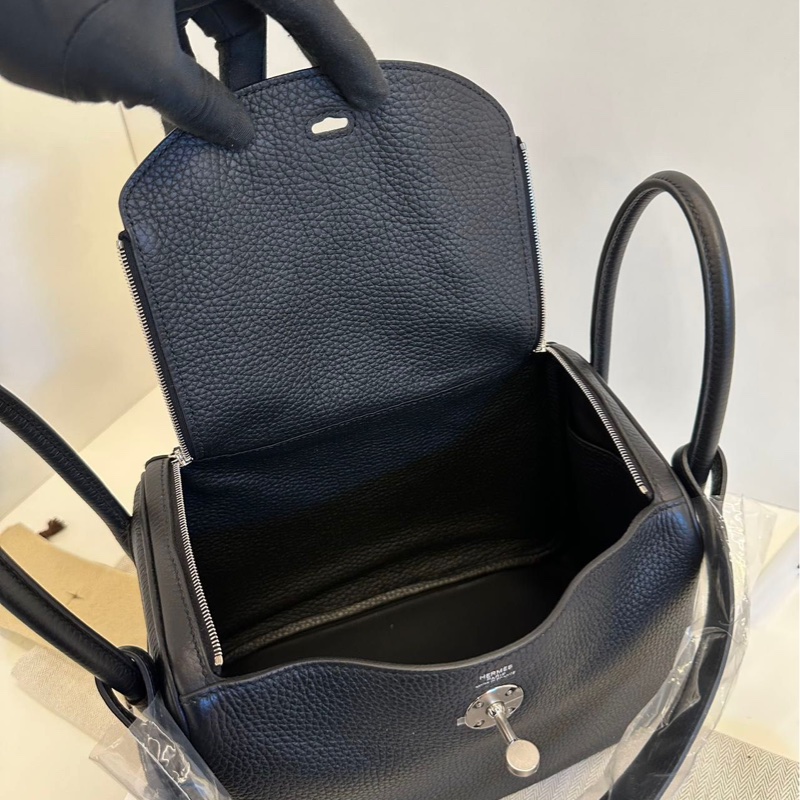 Hermes Lindy 26黑銀-4