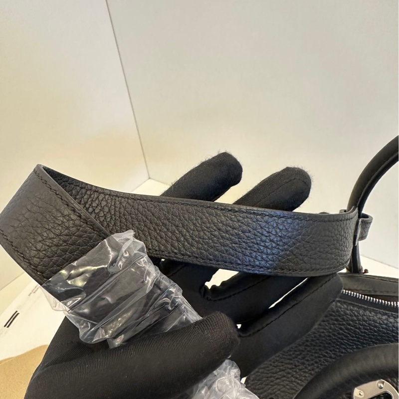 Hermes Lindy 26黑銀-9