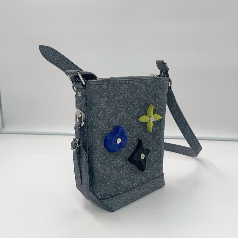 99新🆕LV 路易威登 攀岩 hobo cruiser 斜挎包單肩包 小號 銀扣✅正品。-3
