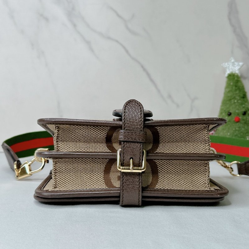 GUCCI Jumbo GG老花風琴包-7