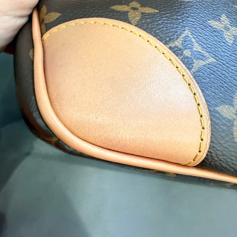 路易威登/Louis Vuitton Boulogne M45832 Monogram 塗層帆布 29 x 16 x 9.5-11