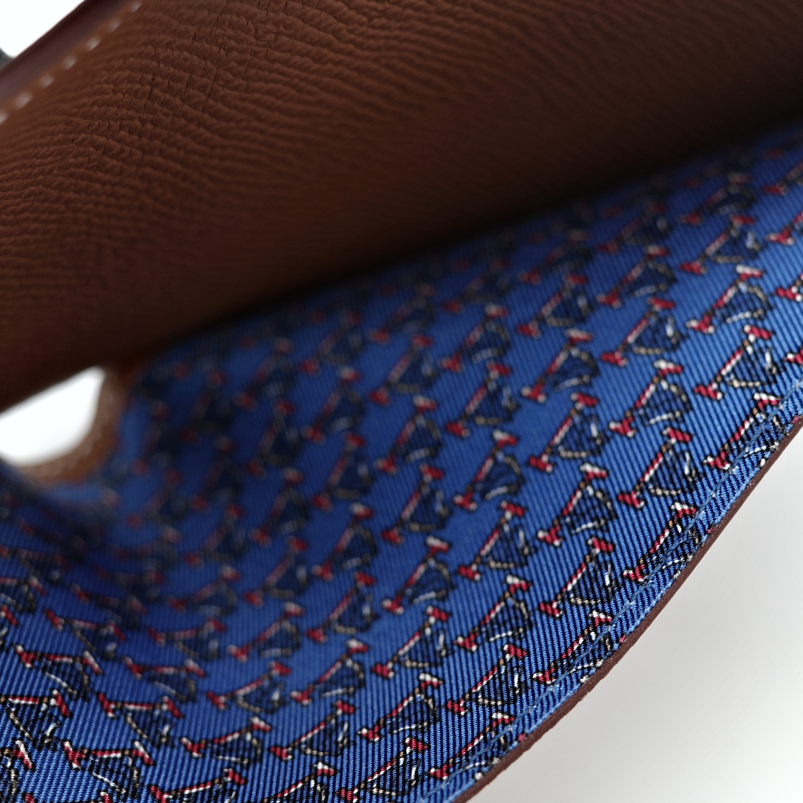 Hermès 愛馬仕 金棕 牛皮 兩折 短夾 絲巾內裡 U刻-6