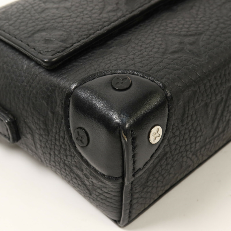 LOUIS VUITTON Monogram Eclipse Steamer Wearable Wallet肩背袋-9
