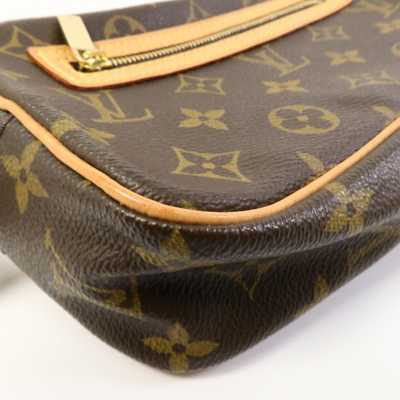 LOUIS VUITTON Monogram Pochette Cite肩背袋-9