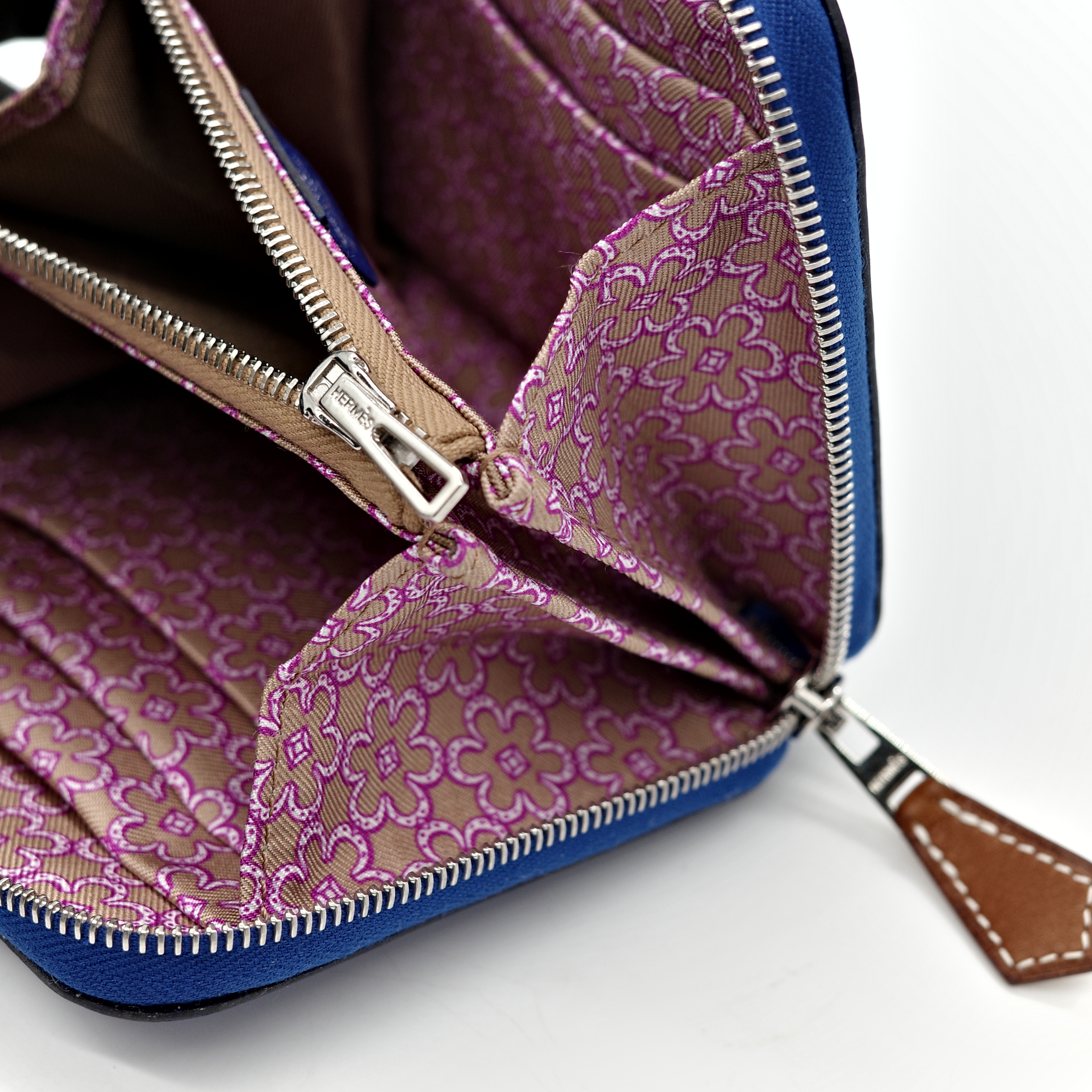 Hermès 愛馬仕 電光藍 epsom 牛皮 絲巾 零錢包 拉鍊錢包-7
