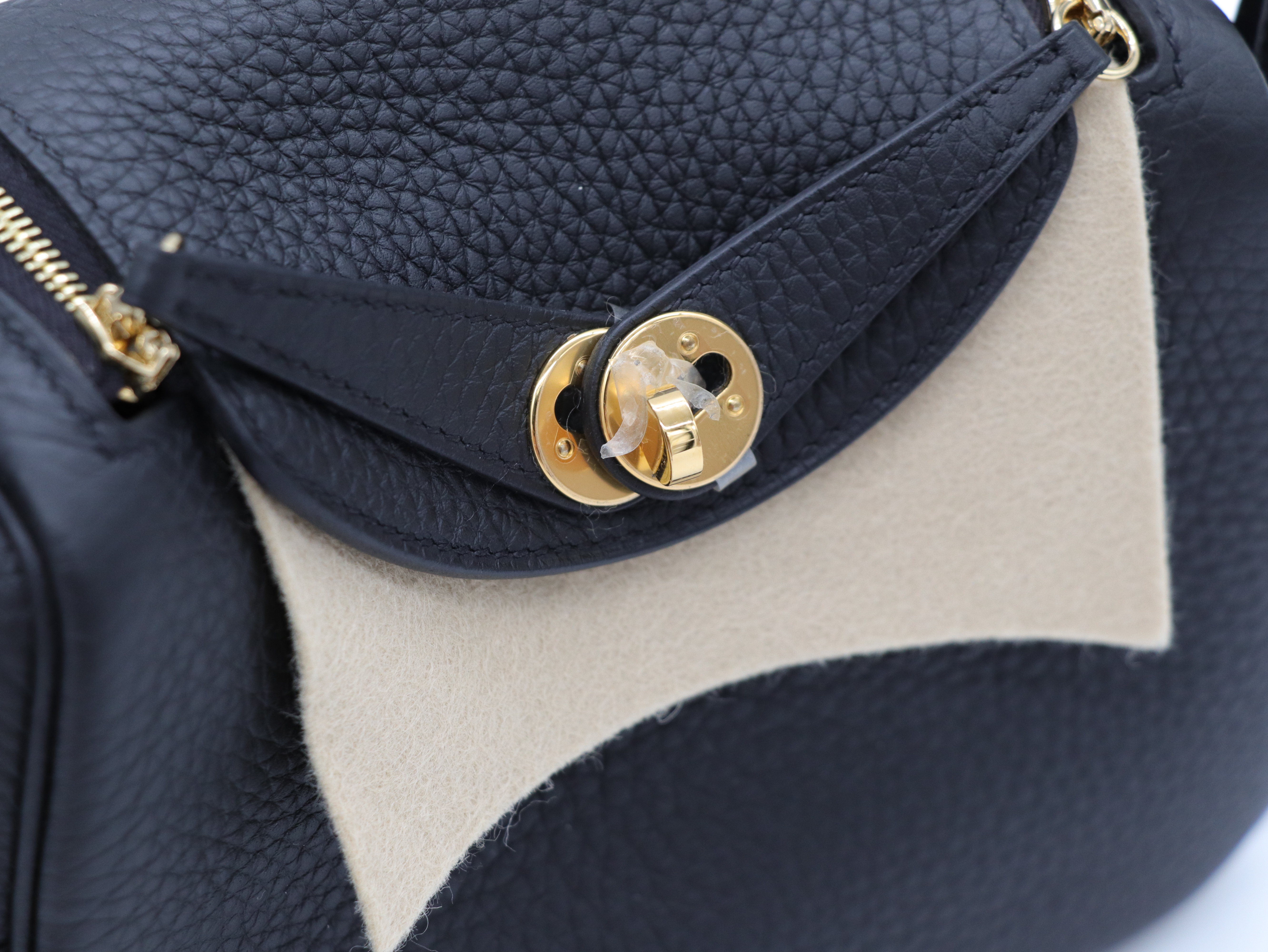 Hermès 愛馬仕 MINI LINDY 89 Noir 黑色 斜背包-8