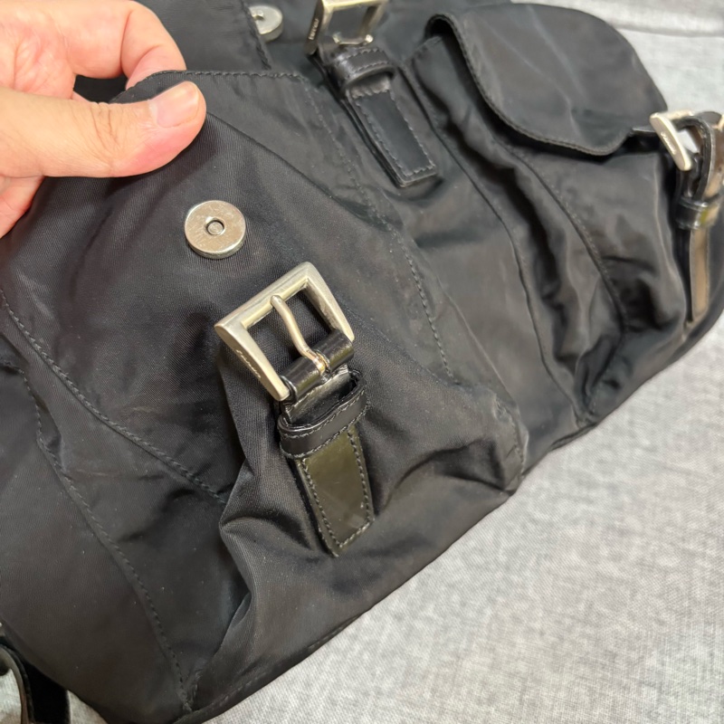 Prada 尼龍多用途 黑色雙肩包 背包-17
