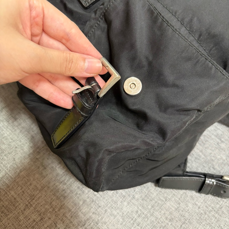 Prada 尼龍多用途 黑色雙肩包 背包-25
