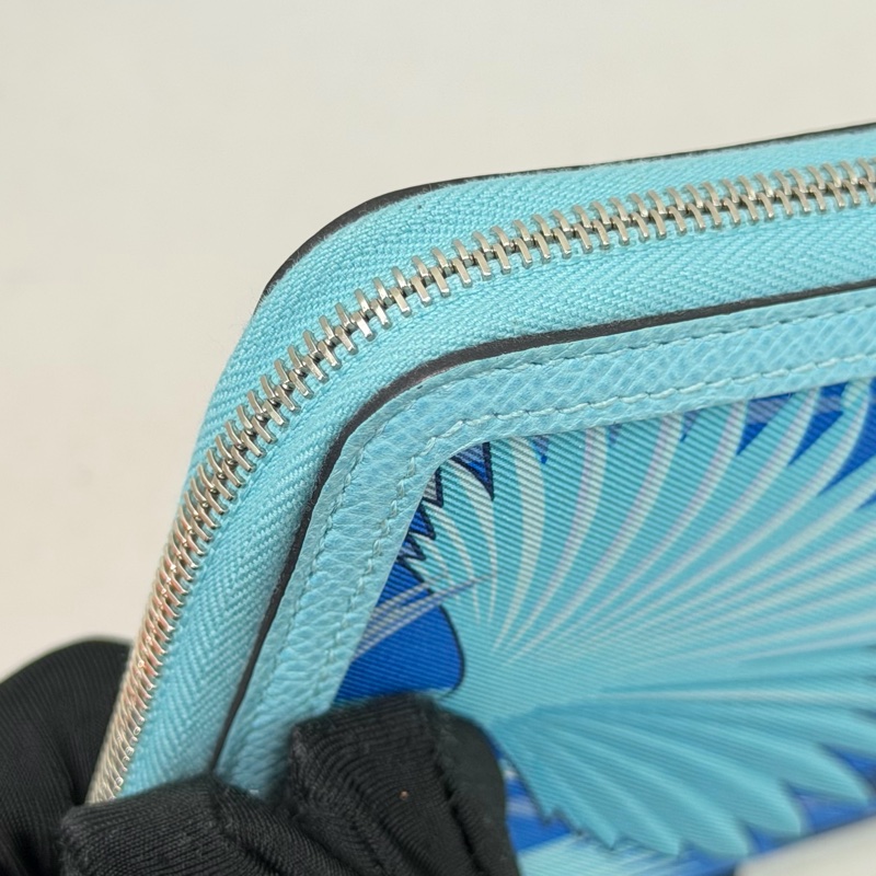 Hermes Flamingo Party Soie-Cool 藍色Epsom拼絲綢布長夾 XC501-40