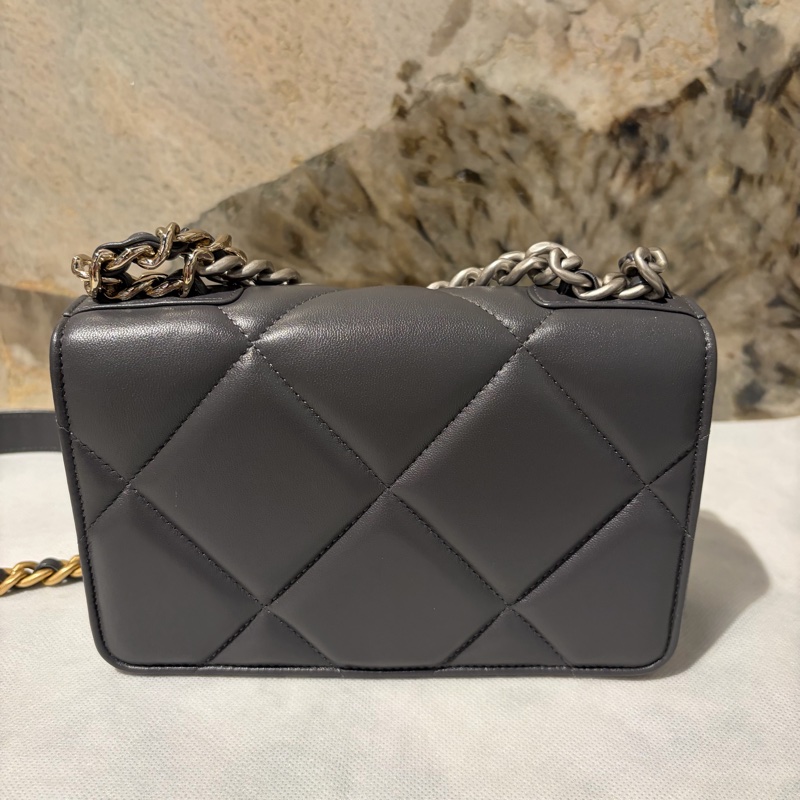 Chanel灰羊皮 19 woc-3