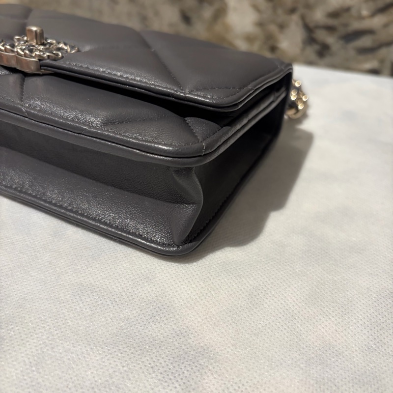 Chanel灰羊皮 19 woc-7