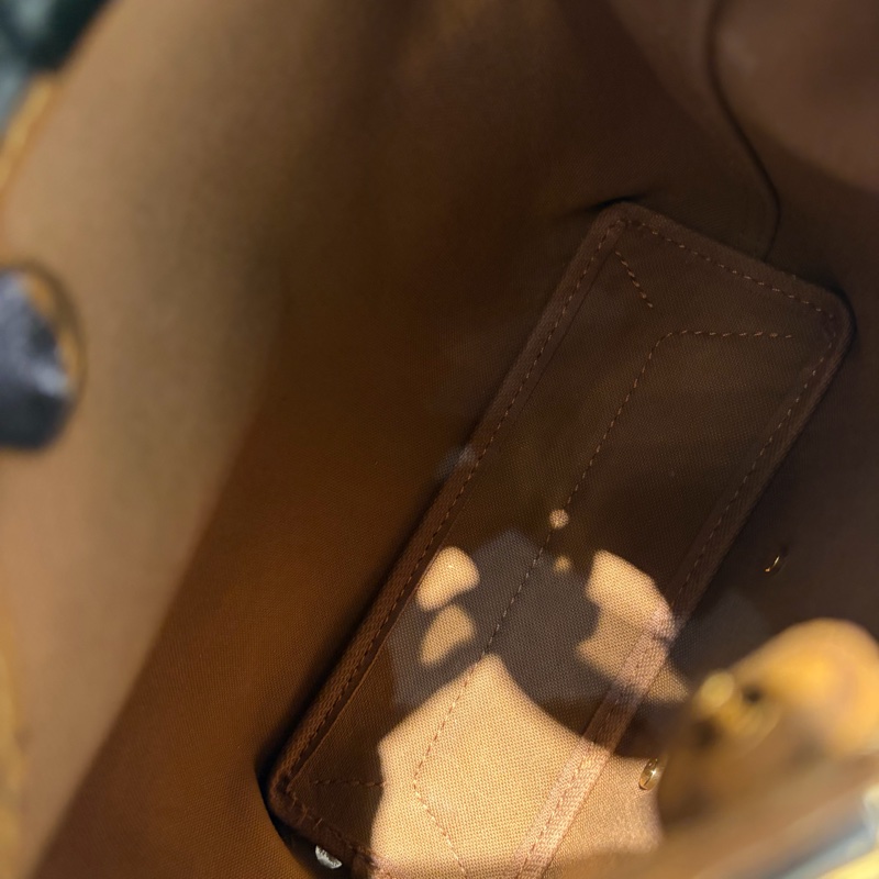 Louis Vuitton Atlantis BB手提包-8