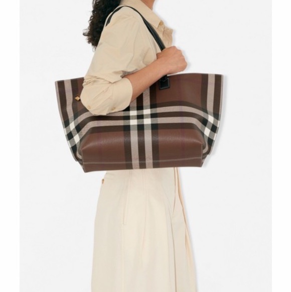 Burberry 女士 中號格紋托特包均碼碼中號、34cm*14cm*28cm-4