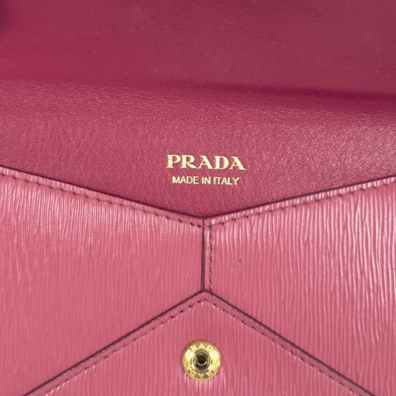 PRADA *自加鏈>送無品牌扣+無品牌鏈帶* 2用袋-19