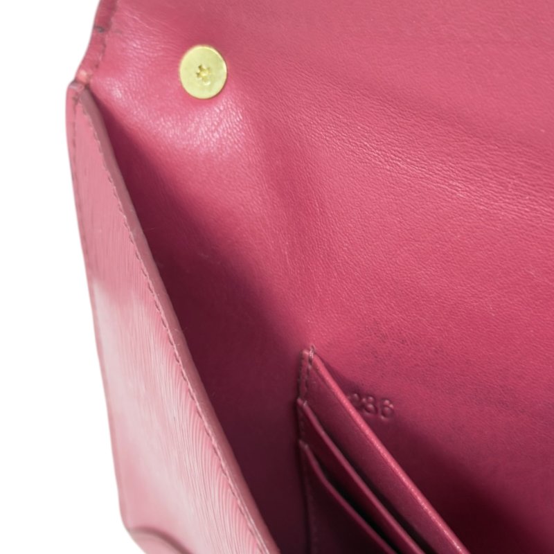PRADA *自加鏈>送無品牌扣+無品牌鏈帶* 2用袋-21