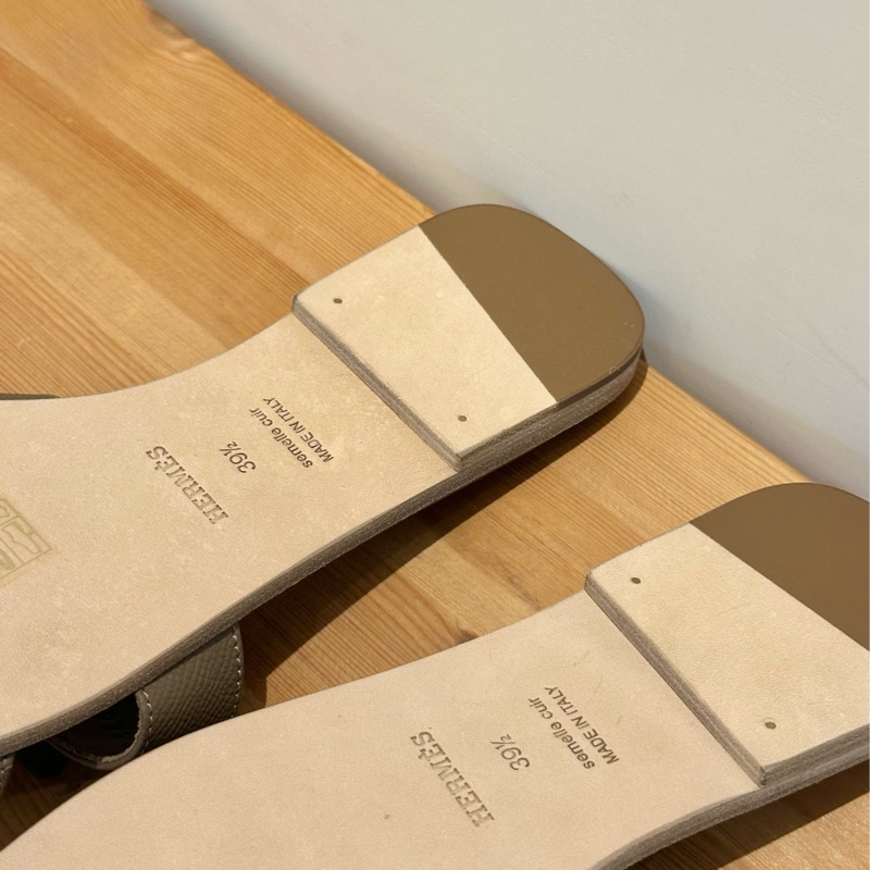 全新hermes Oran 圓頭 平底 拖鞋/涼拖 女款 大象灰-1