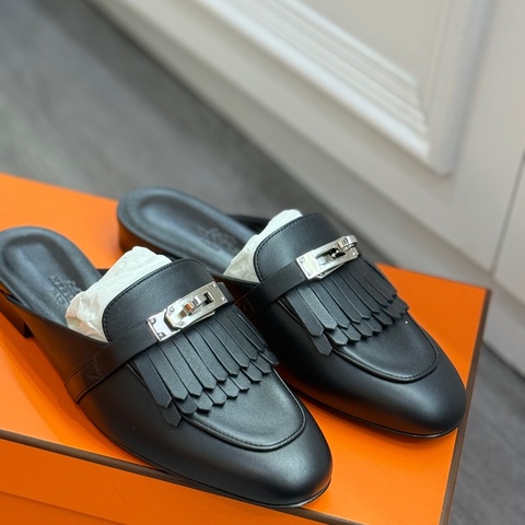 未使用品 Hermes 愛馬仕Kelly流蘇穆勒拖鞋 黑銀 35碼