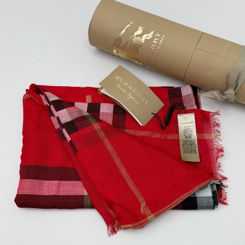 全新 Burberry 博柏利紅色經典格紋圍巾-1