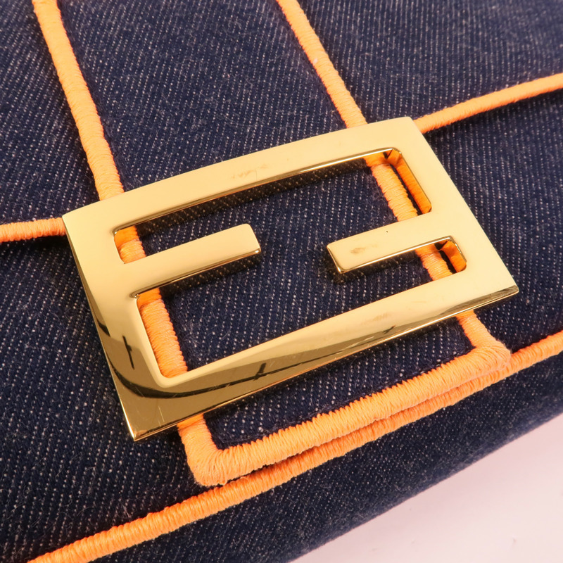 FENDI 牛仔布Baguette Large手挽肩背兩用袋-7