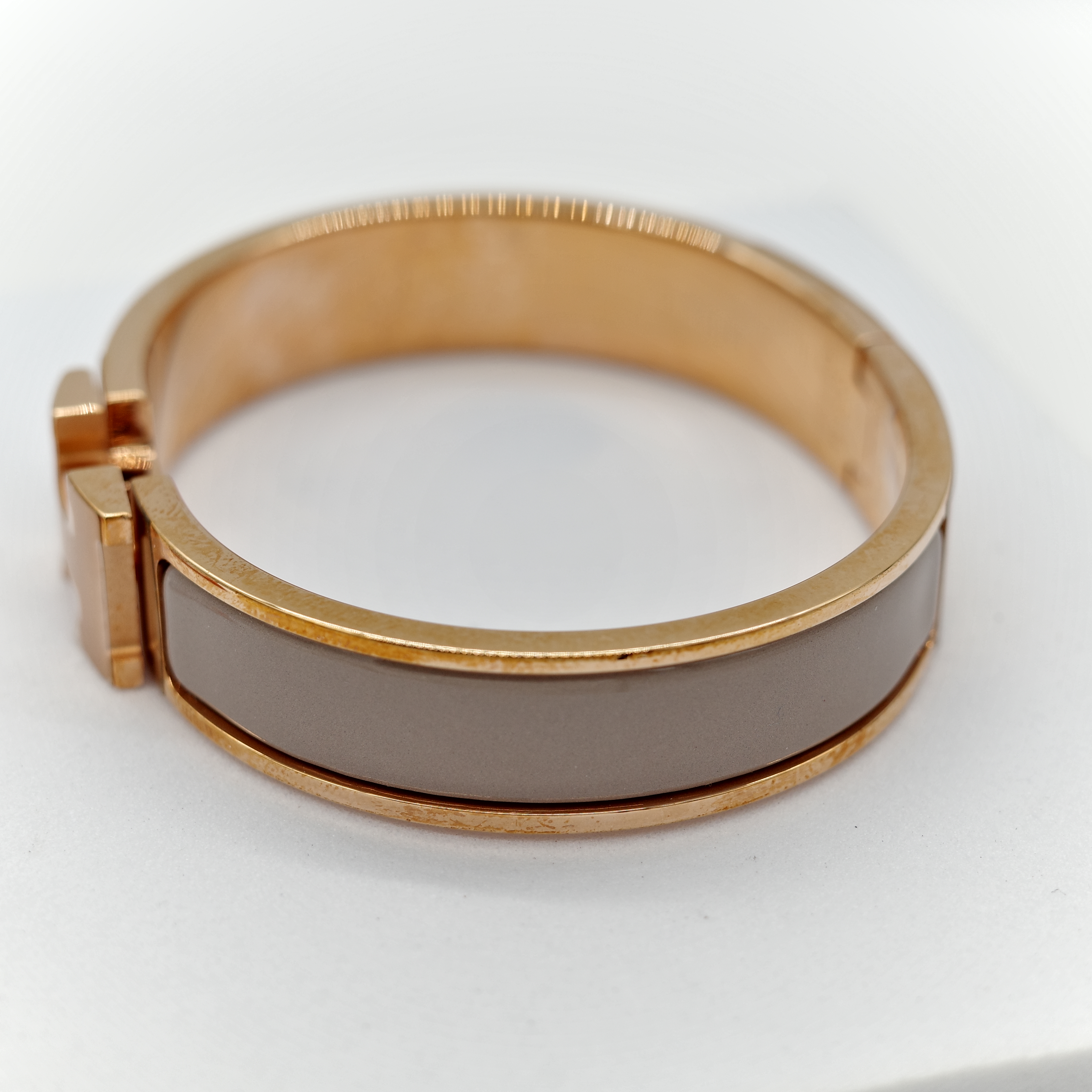 Hermès 愛馬仕 H 釦 奶茶色 琺瑯 手鐲-3