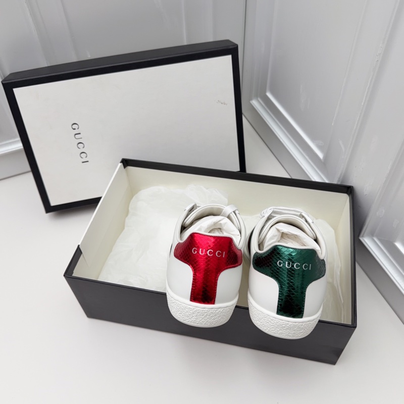 全新Gucci古馳 小蜜蜂小白鞋35.5碼紅綠條紋經典圖案-2