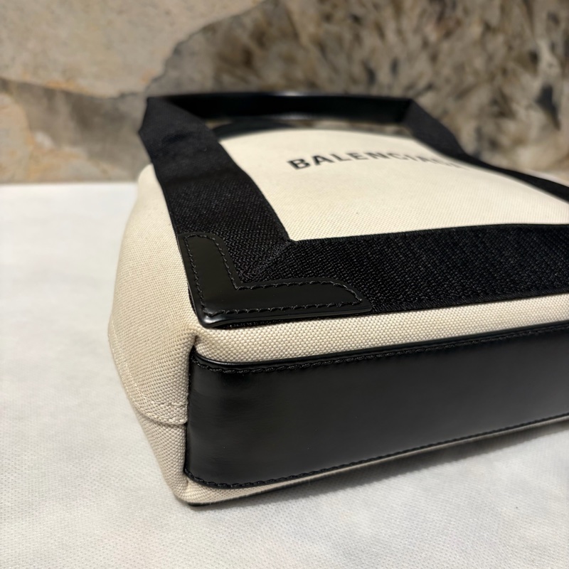 Balenciaga 黑邊白帆布托特包-5