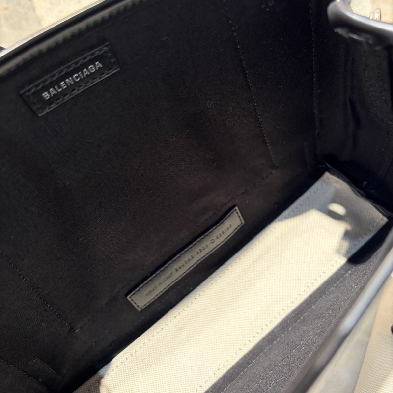 Balenciaga 黑邊白帆布托特包-7