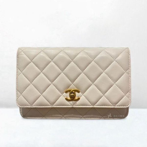 B6248-Chanel 白菱格羊皮霧金釦金球WOC/AP1450-1