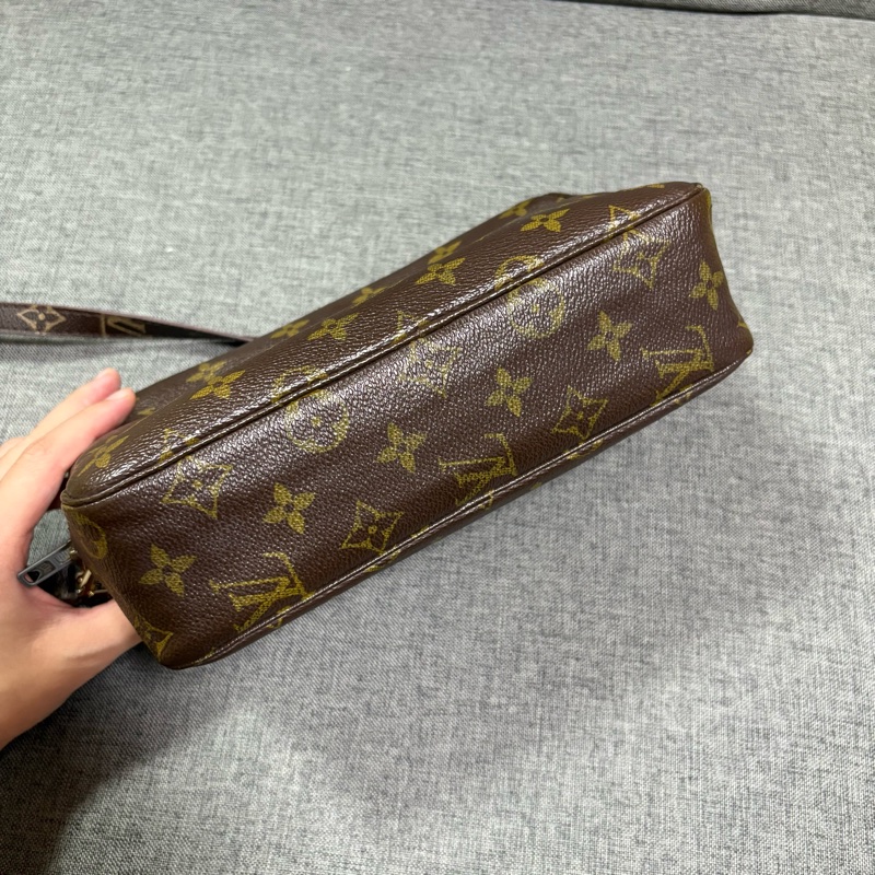 LV 老花相機包 手拿包 斜挎包 23cm-5