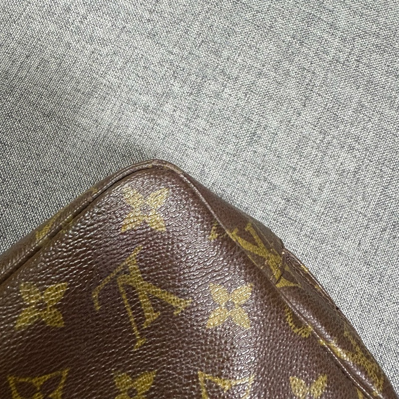 LV 老花相機包 手拿包 斜挎包 23cm-9