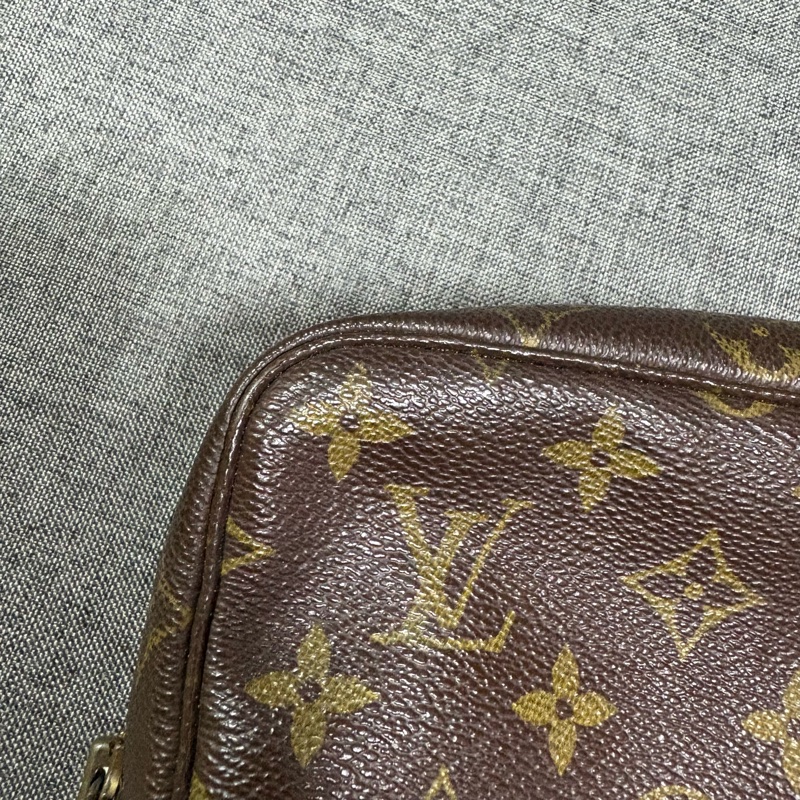 LV 老花相機包 手拿包 斜挎包 23cm-13
