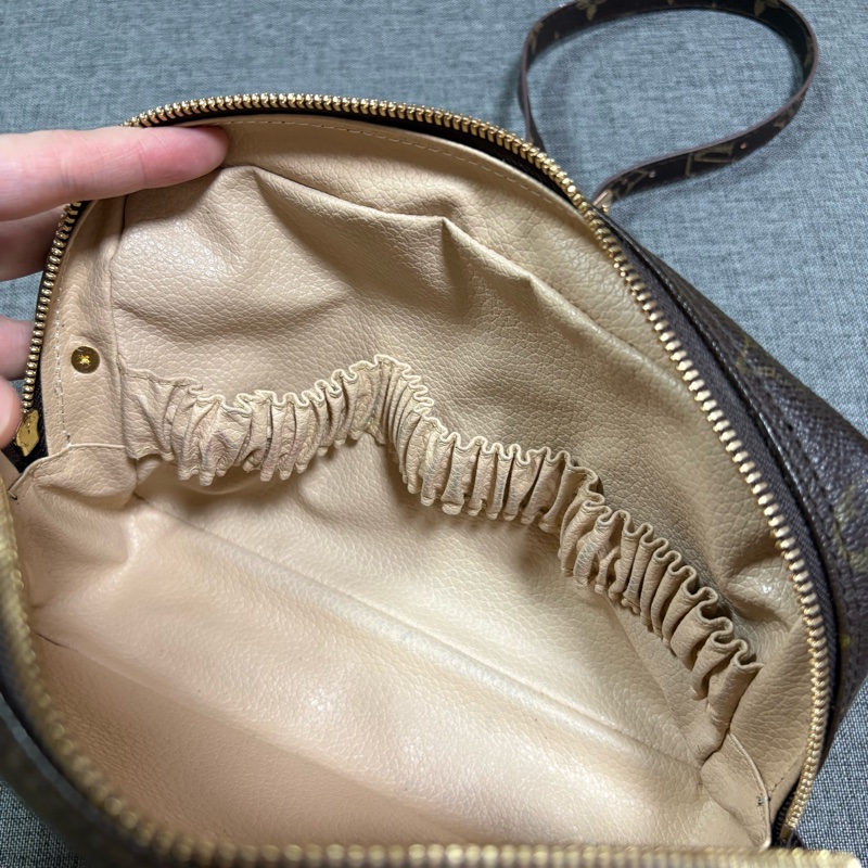 LV 老花相機包 手拿包 斜挎包 23cm-19