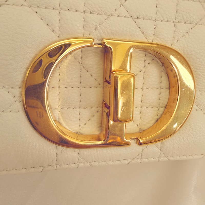 Dior 白牛皮Caro 小號斜肩背包-52