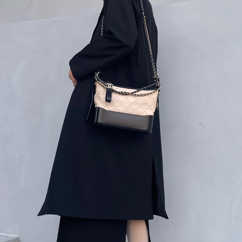 CHANEL香奈兒米色流浪包小號鏈條包🈶高雄漢神維修單🈶保卡-1