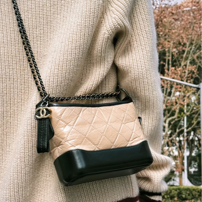 CHANEL香奈兒米色流浪包小號鏈條包🈶高雄漢神維修單🈶保卡-5