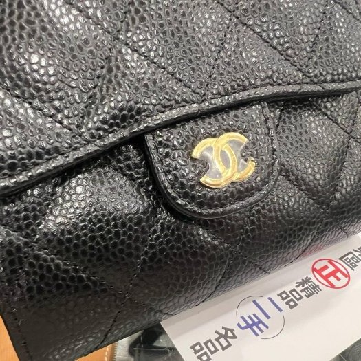 東區正精品㊣ CHANEL AP0231 香奈兒黑色荔枝皮牛皮金釦釦式後零錢袋中短夾 RZ6437-1