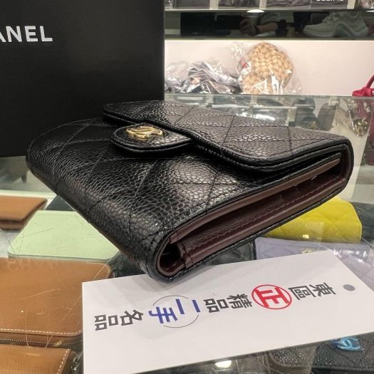 東區正精品㊣ CHANEL AP0231 香奈兒黑色荔枝皮牛皮金釦釦式後零錢袋中短夾 RZ6437-11